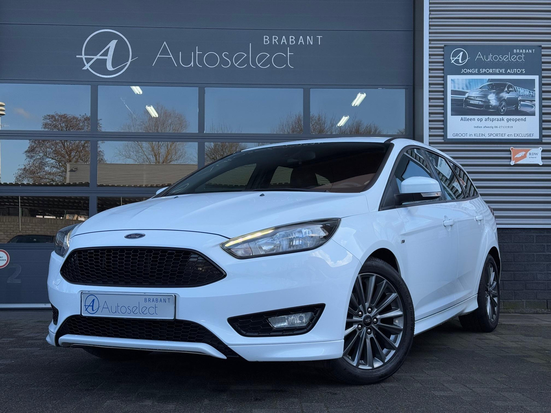 Ford FOCUS Wagon 1.0 ST-Line 43186629-0.jpg | Autoselect Brabant