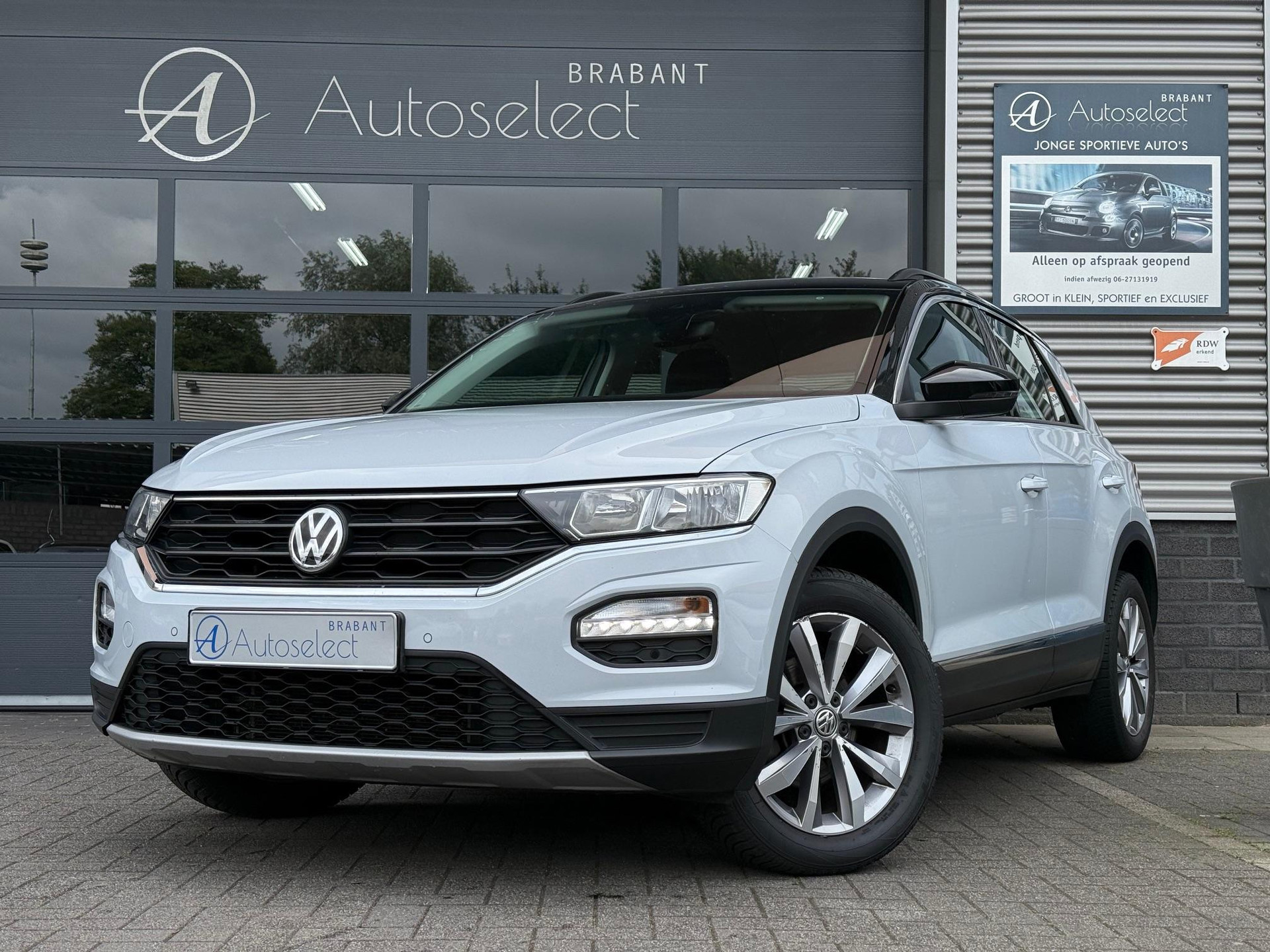 Volkswagen T-Roc 1.0 TSI Sport 45459434-0.jpg | Autoselect Brabant