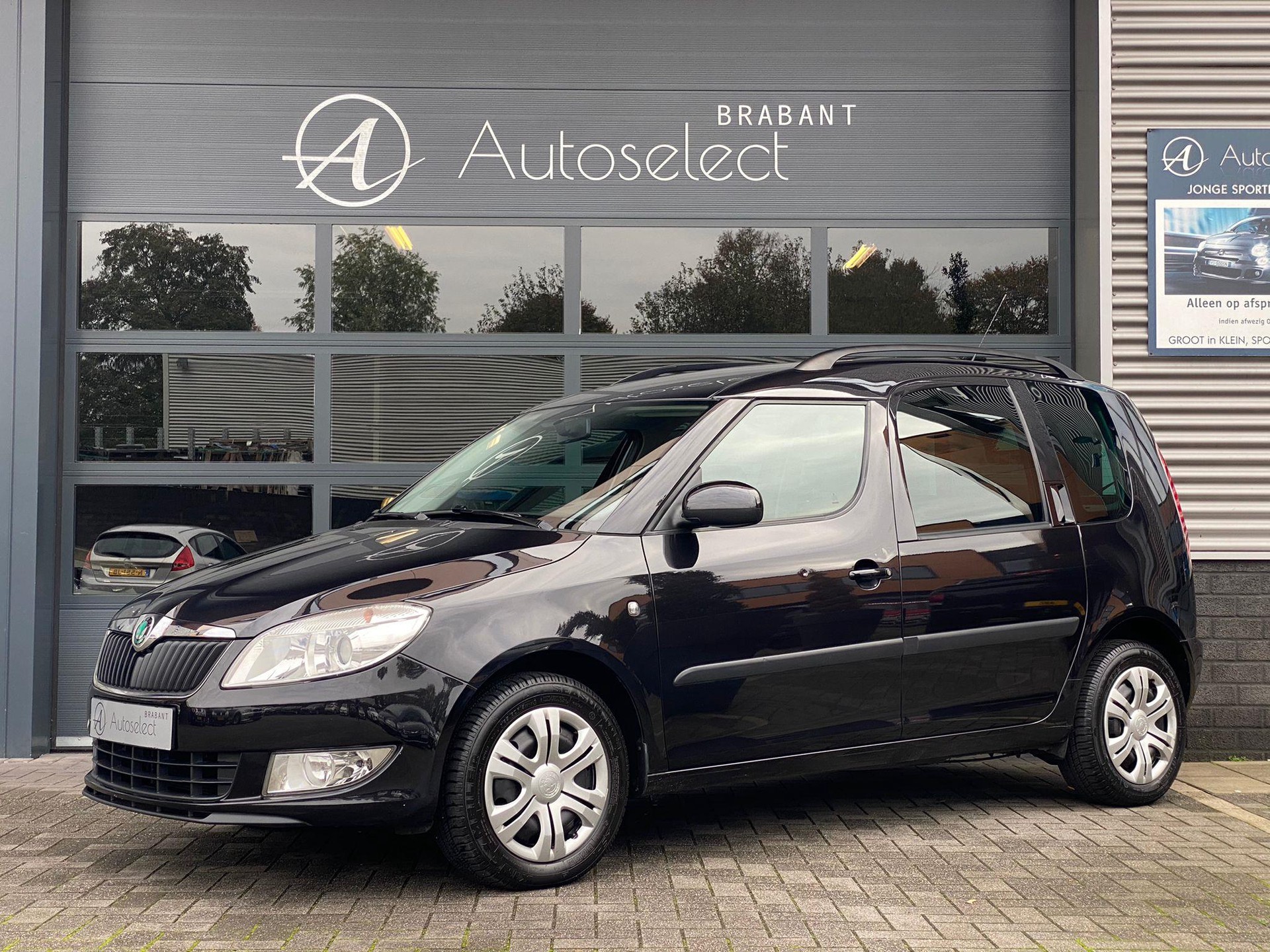 Škoda Roomster 1.4-16V Elegance 28808502-0.jpg | Autoselect Brabant