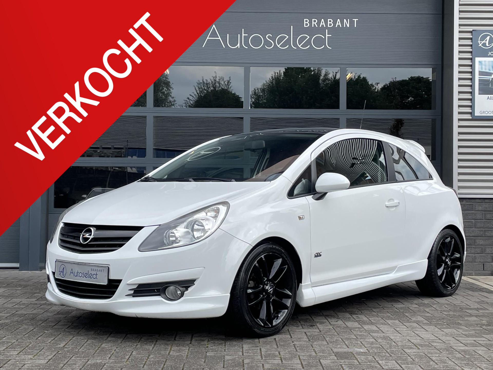 Opel Corsa 1.4-16V Sport 30850158-0.jpg | Autoselect Brabant