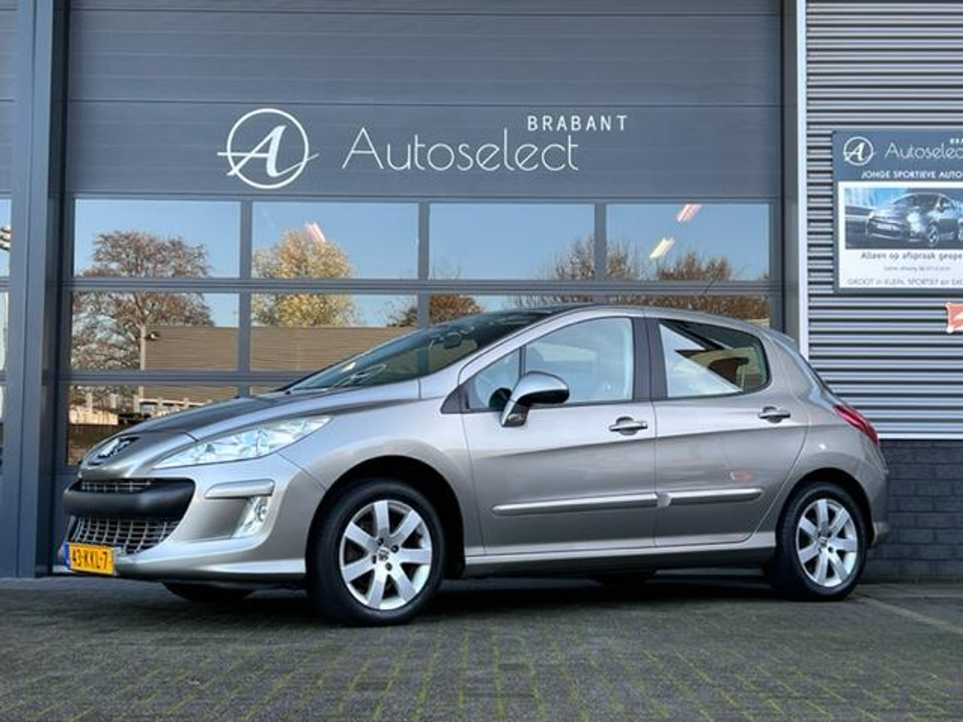 Peugeot 308 1.6 VTi XS 32429970-0.jpg | Autoselect Brabant