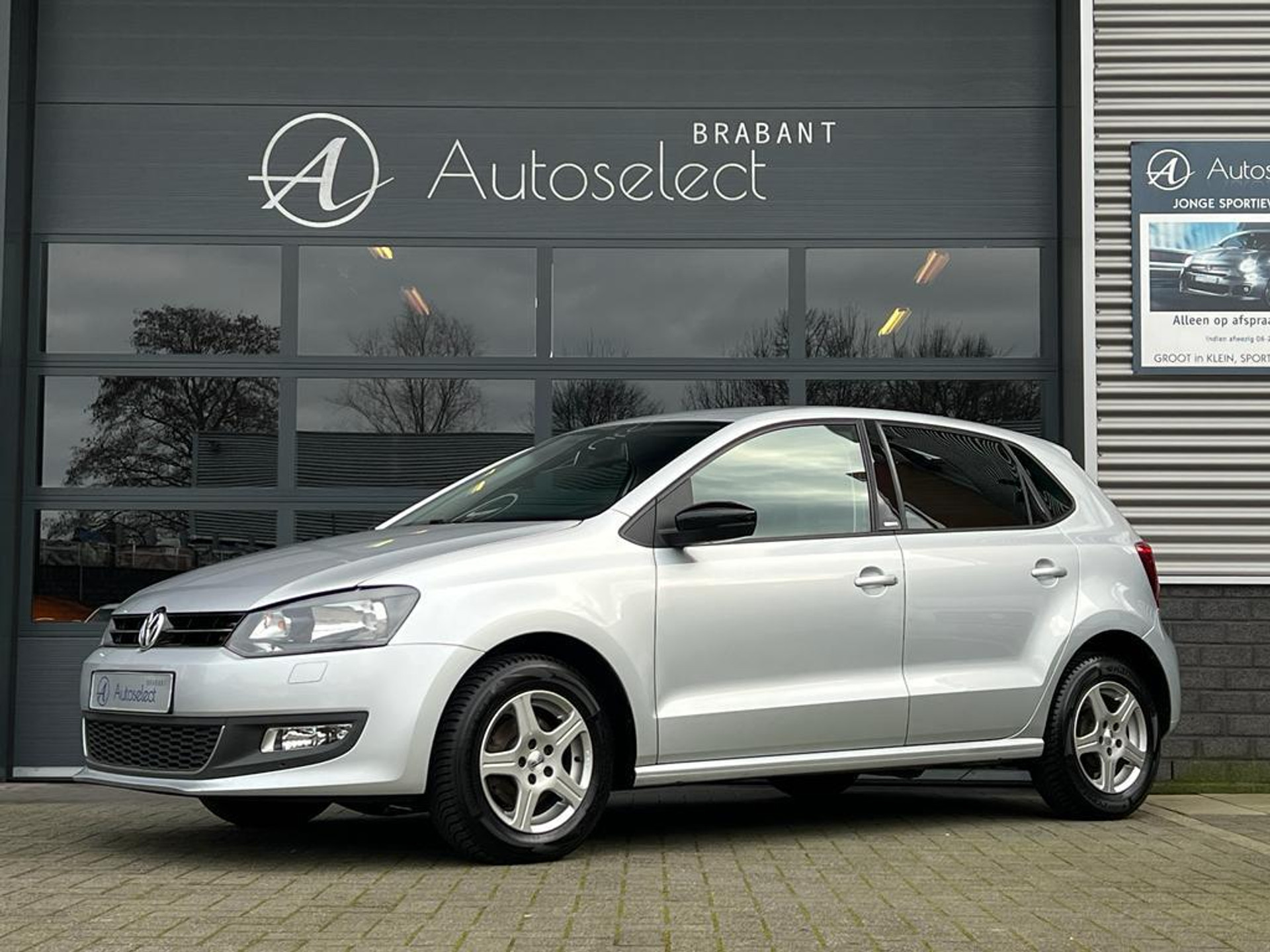Volkswagen Polo 1.2-12V Style edtion 33057856-0.jpg | Autoselect Brabant