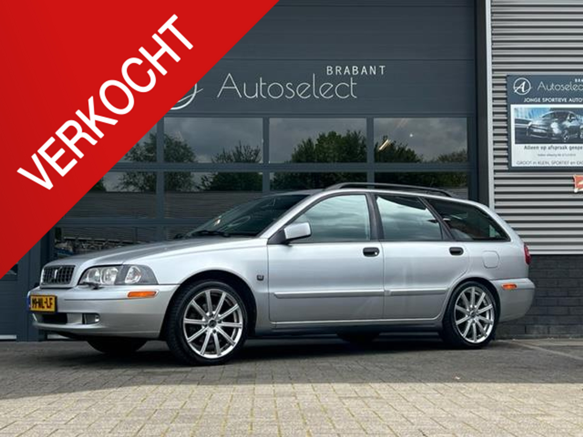 Volvo V40 2.0 Europa 34074411-0.jpg | Autoselect Brabant
