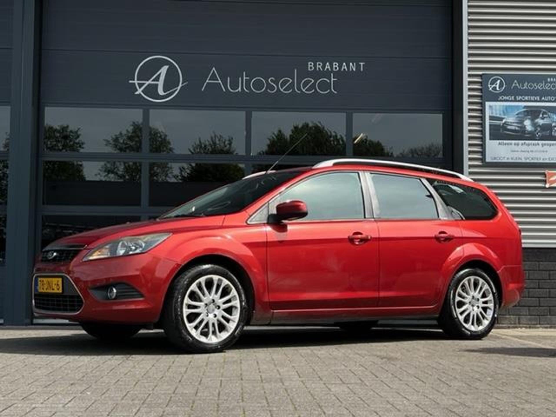 Ford FOCUS Wagon 1.8 Titanium Flexi Fuel 35018461-0.jpg | Autoselect Brabant