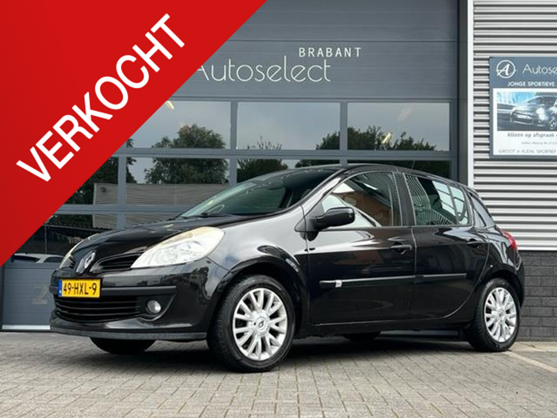 Renault Clio 1.2-16V Collection 35109217-0.jpg | Autoselect Brabant