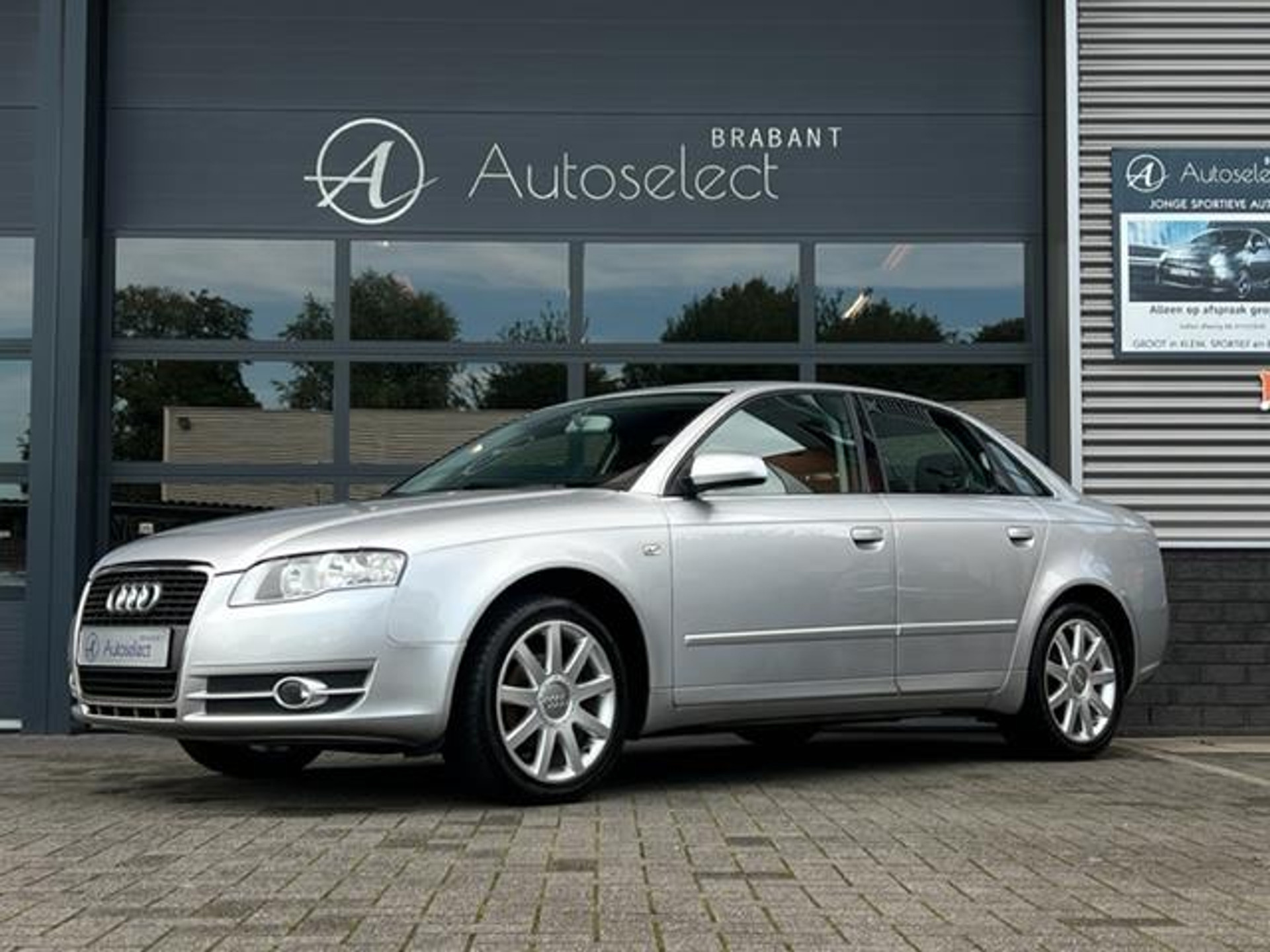 Audi A4 Limousine 1.6 Advance 35201828-0.jpg | Autoselect Brabant