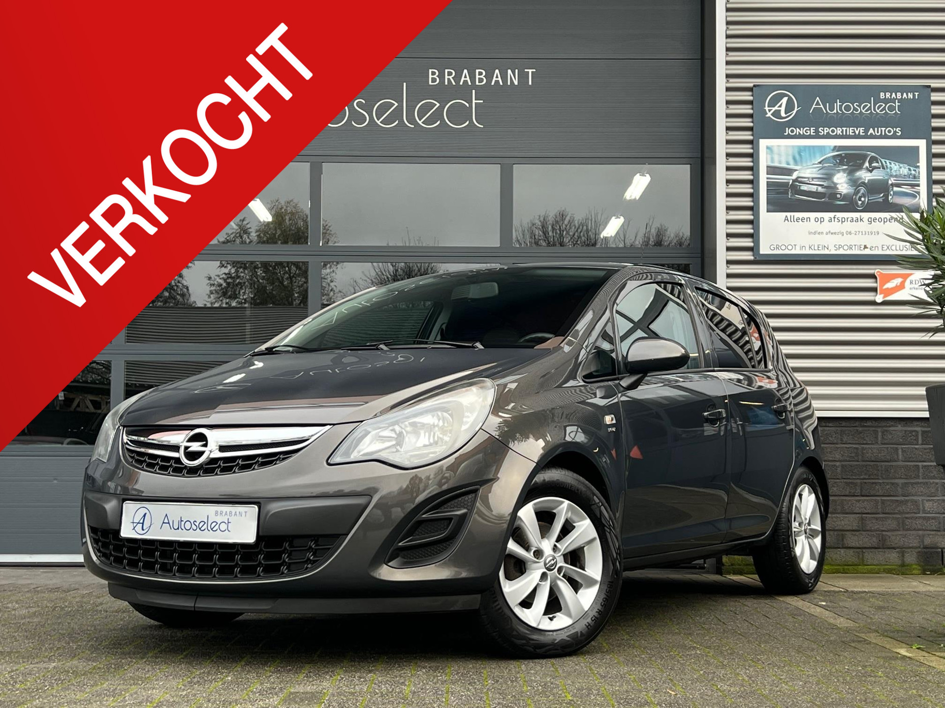 Opel Corsa 1.4-16V Cosmo 36187981-0.jpg | Autoselect Brabant