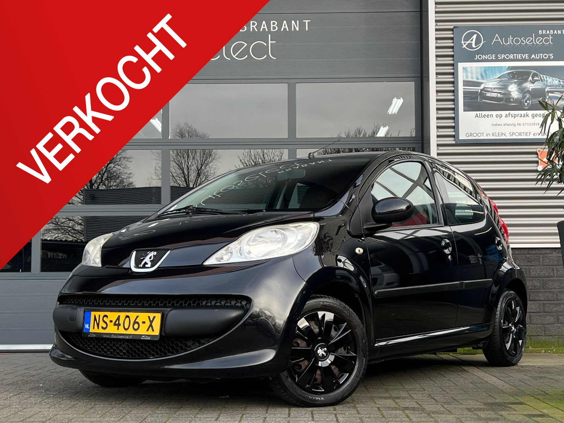 Peugeot 107 1.0-12V XS Urban Move 37585047-0.jpg | Autoselect Brabant