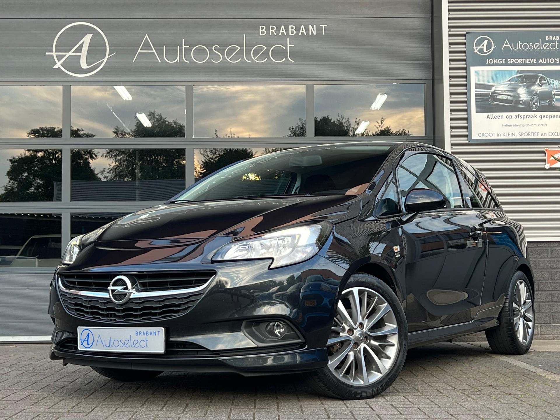 Opel Corsa 1.4 OPC-Line 39247030-0.jpg | Autoselect Brabant