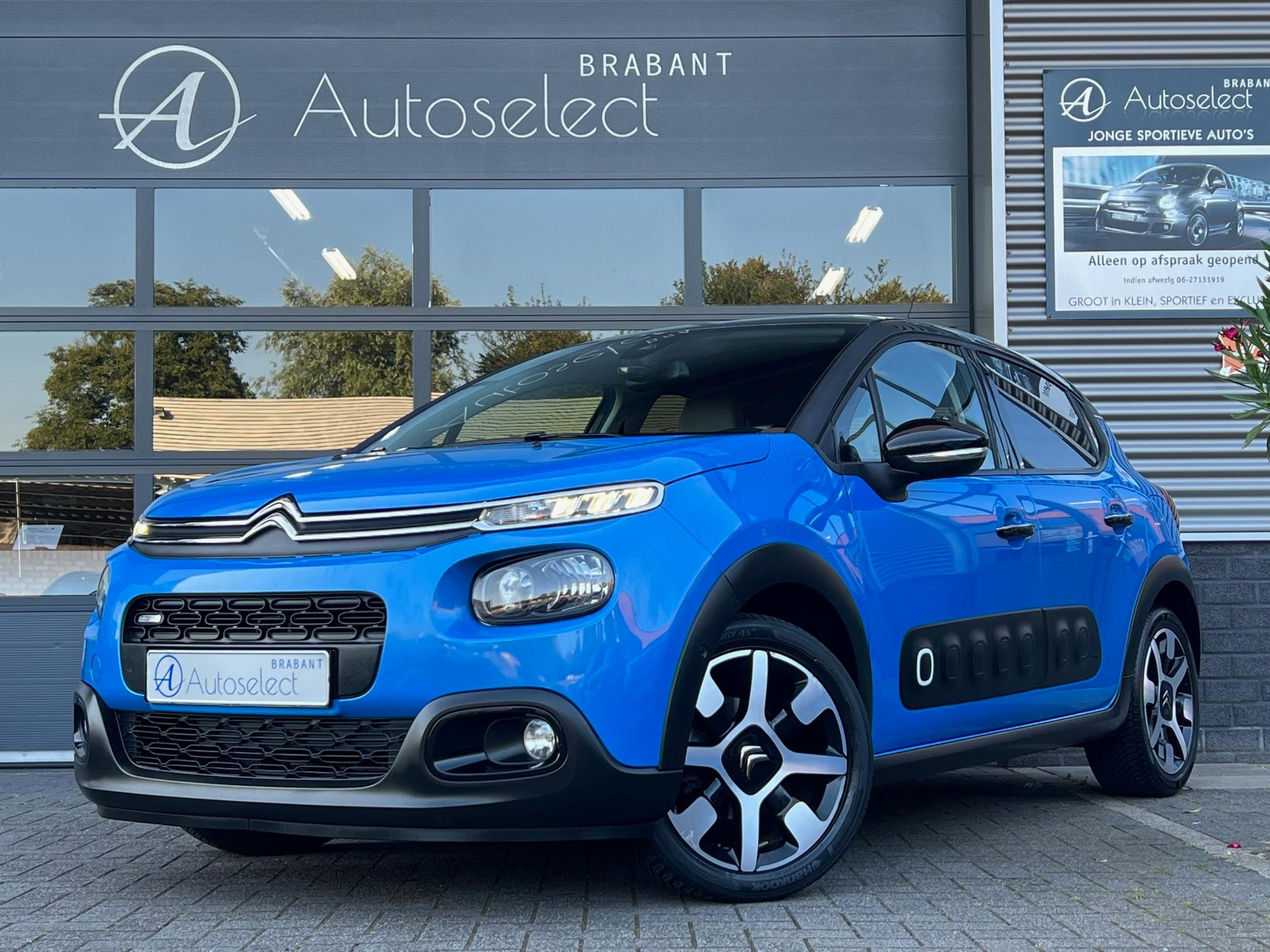 Citroën C3 1.2 PureTech Shine 39363912-0.jpg | Autoselect Brabant