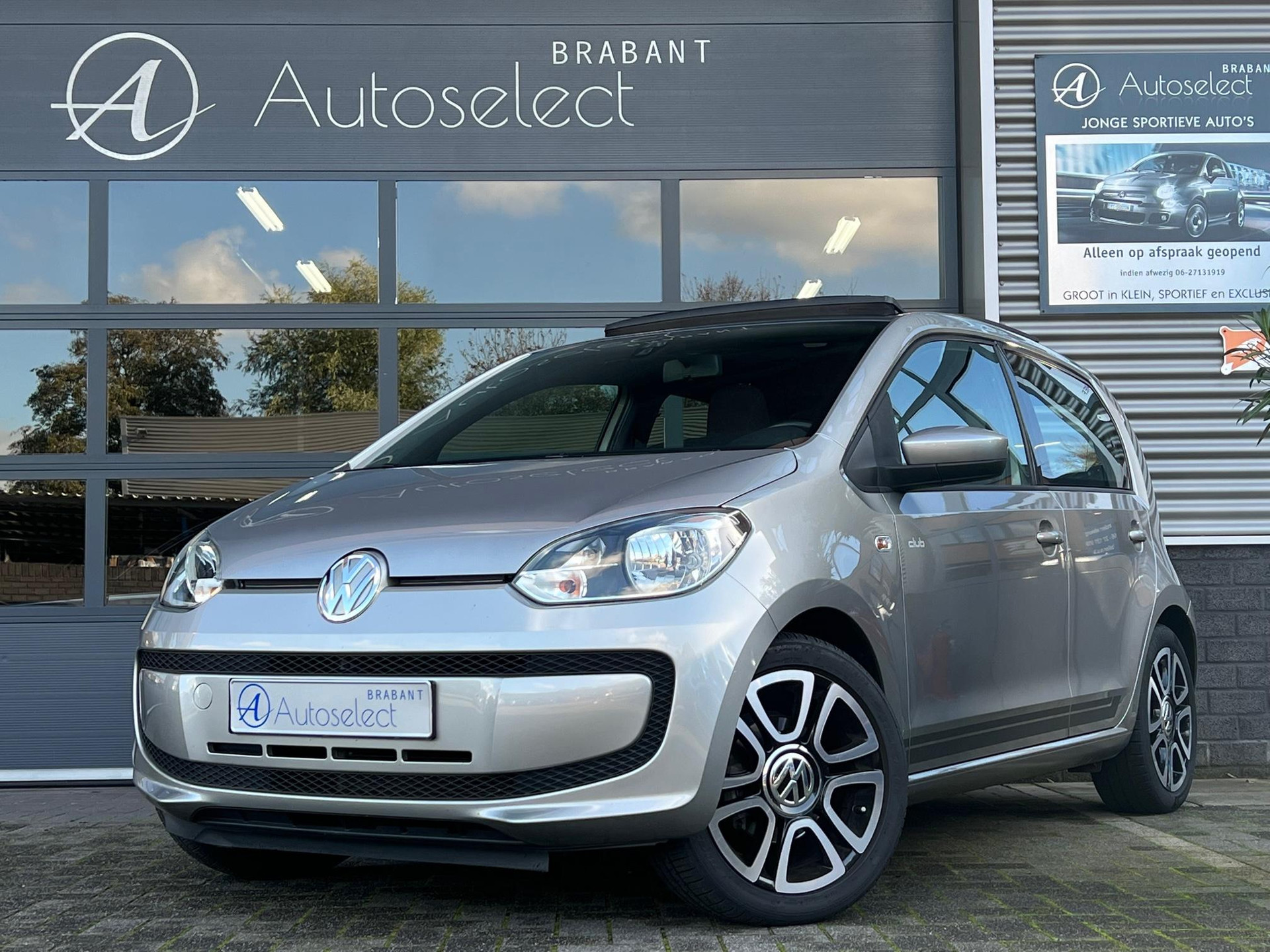 Volkswagen up! 1.0 high up! 41019648-0.jpg | Autoselect Brabant