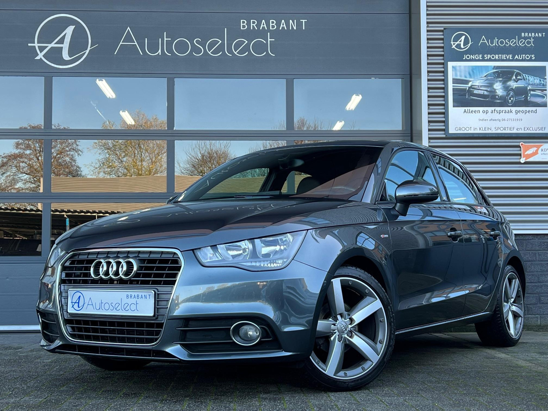 Audi A1 Sportback 1.2 TFSI S-Line 41603392-0.jpg | Autoselect Brabant