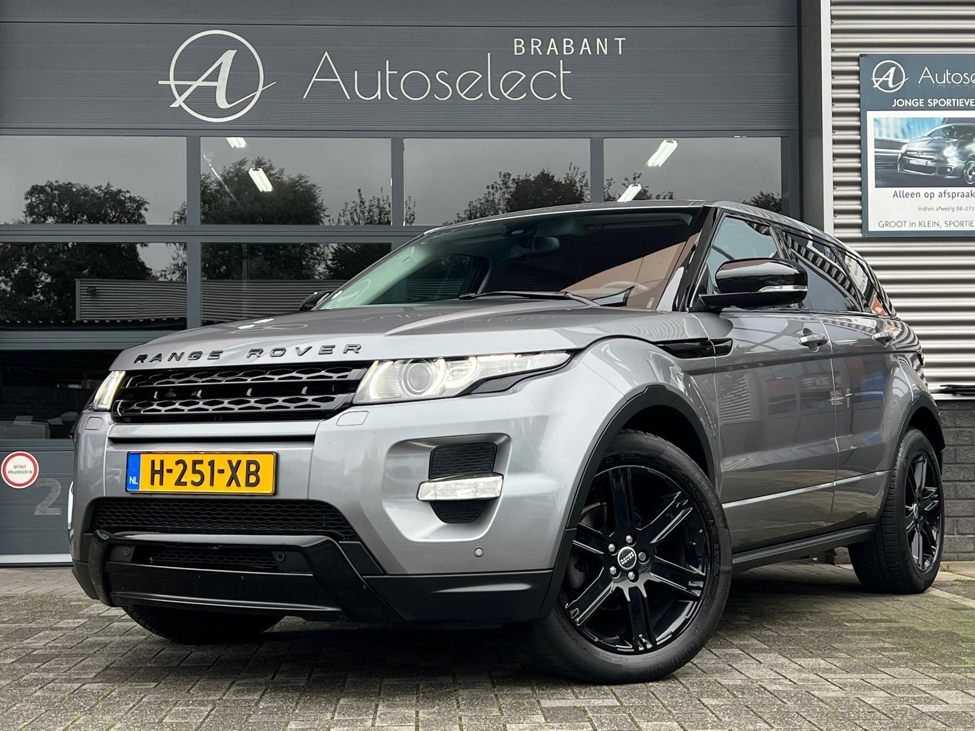 Land Rover Range Rover Evoque 2.2 TD4 4WD Prestige 41710313-0.jpg | Autoselect Brabant